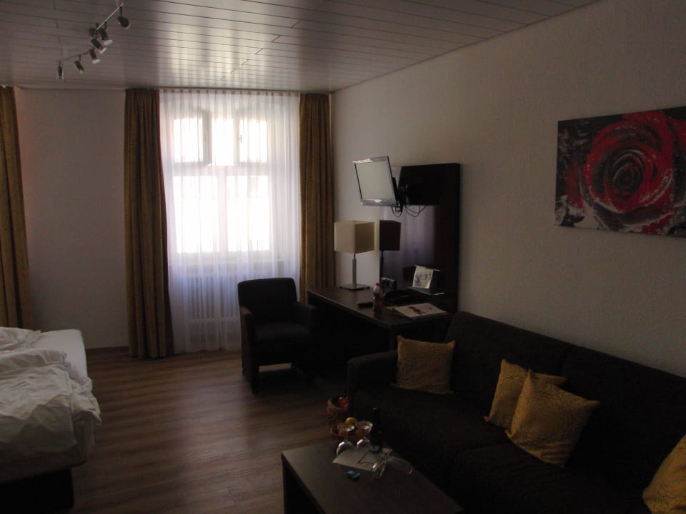 Groß und sauber mit Wasserbett Romantica Hotel Blauer Hecht