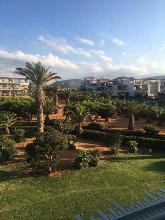Gartenanlage Lyttos Beach Hotel