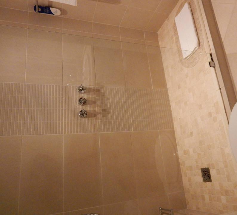 Riesige Dusche Hotel Holiday Inn Garden Court - Kings Beach Port Elizabeth