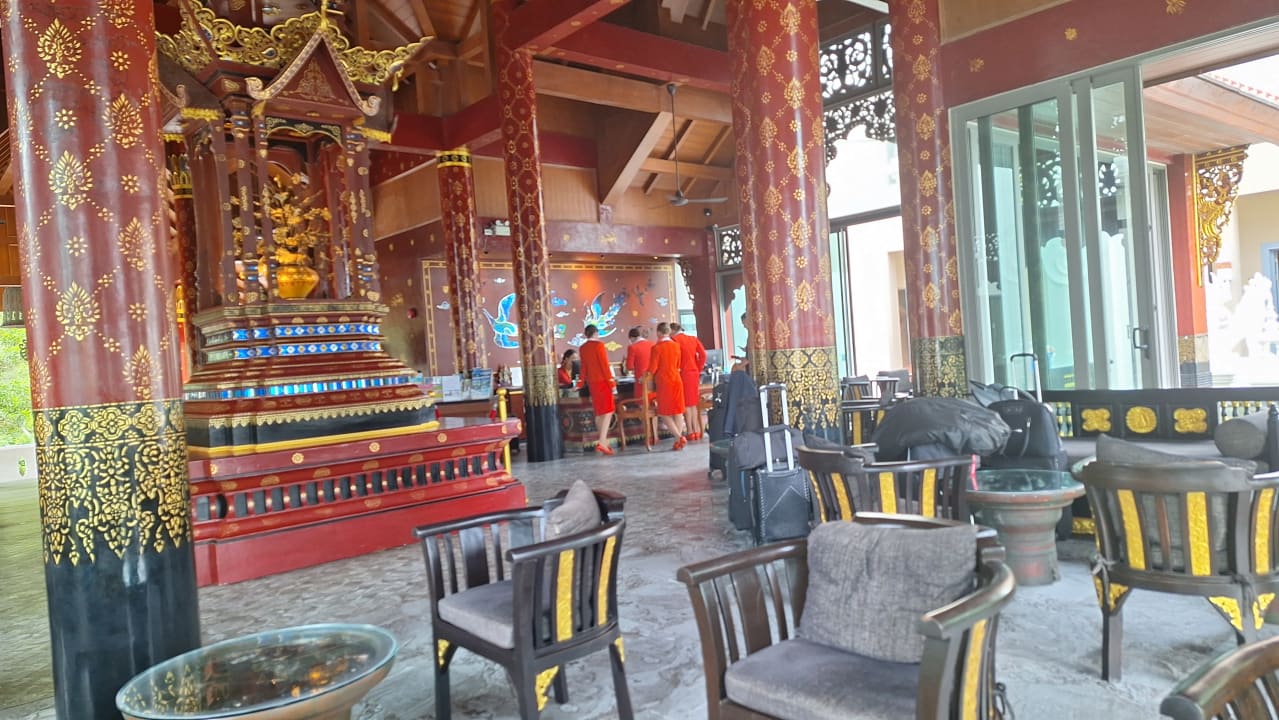 Lobby Maikhao Palm Beach Resort