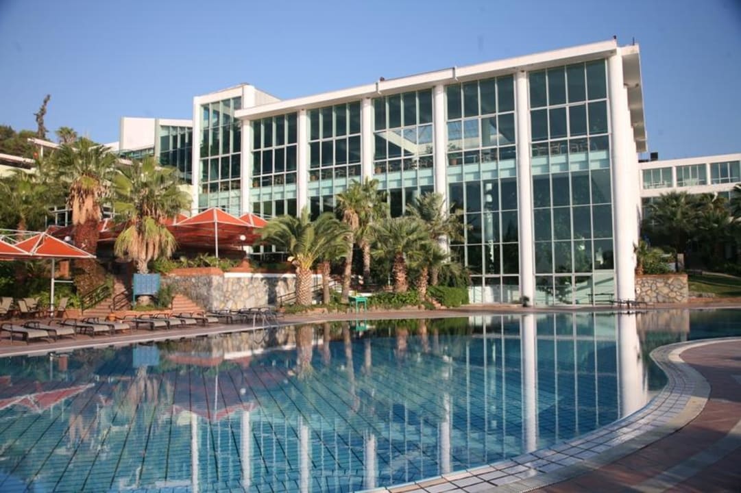 Außenpool Hotel Pine Bay Holiday Resort