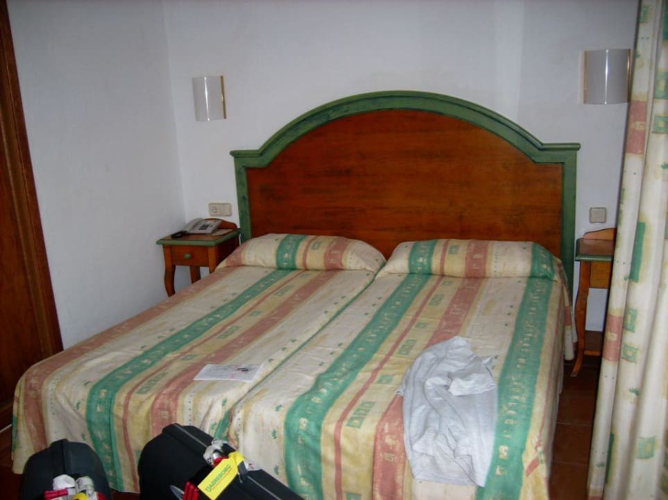 Doppelzimmer für 14 Tage Ibiza Cala Llenya Resort Ibiza