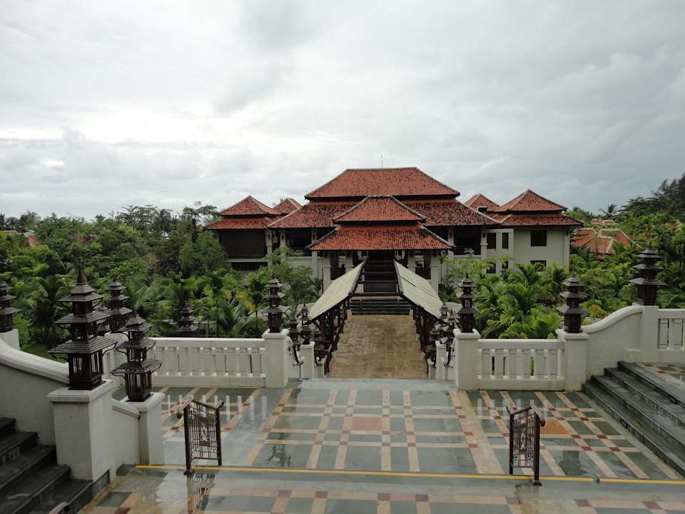 Blick  von Lobby und Bar Tag Khaolak Laguna Resort