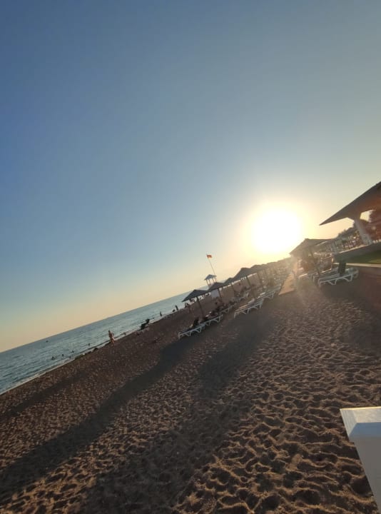 Strand IC Hotels Green Palace