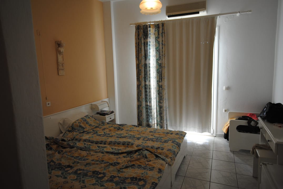 Doppelzimmer in 1. Stock Odysseus Hotel