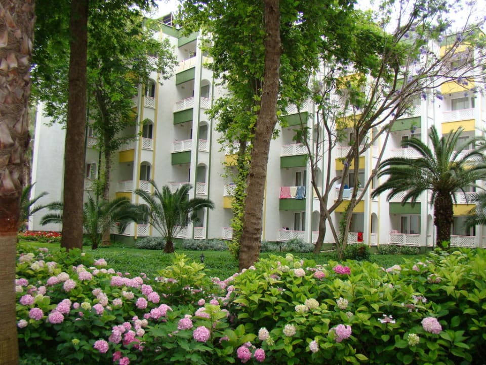 Цветочки Botanik Hotel & Resort