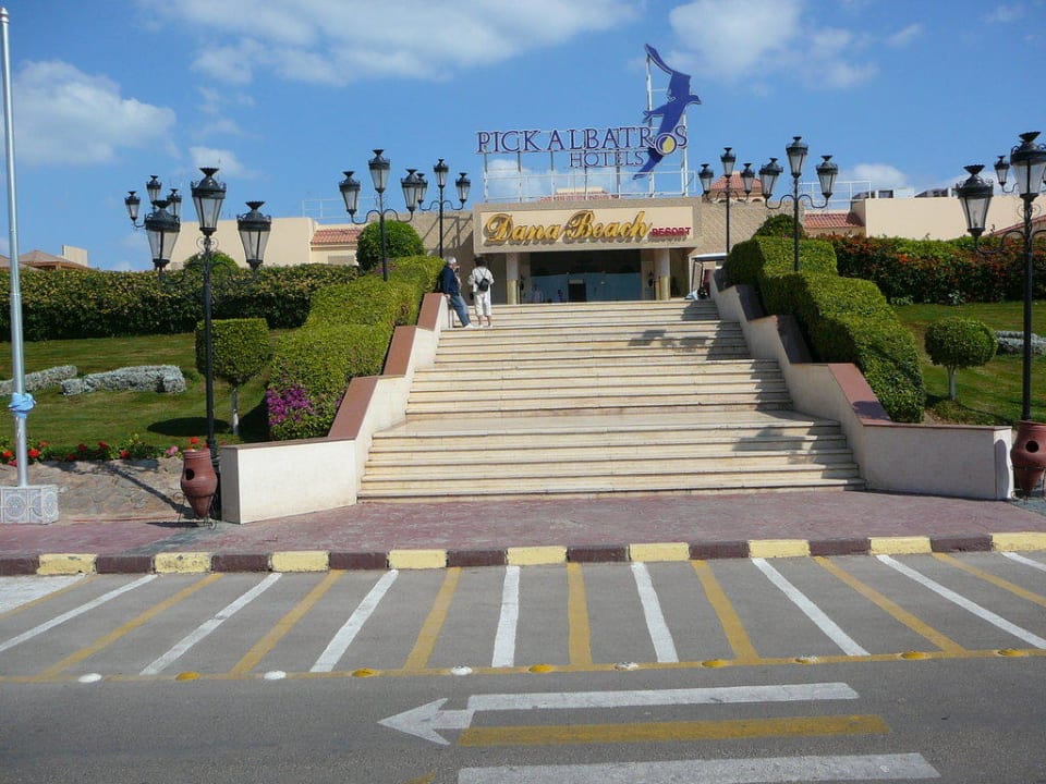Straßenblick Pickalbatros Dana Beach Resort - Hurghada