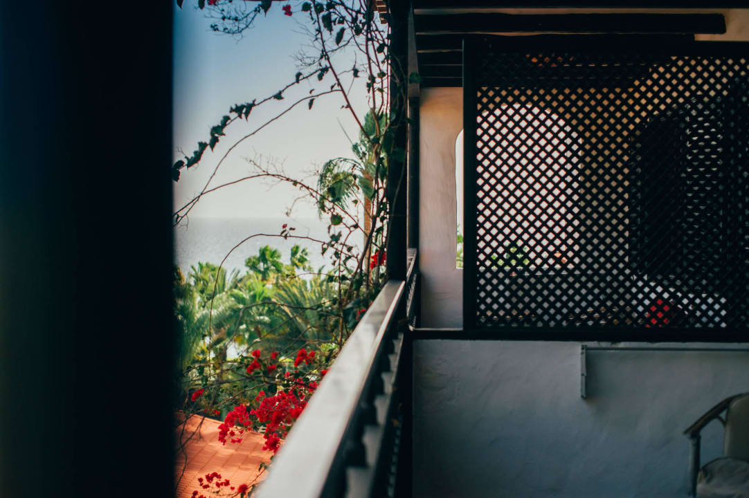 Balcony and sea view Hotel Parque Tropical