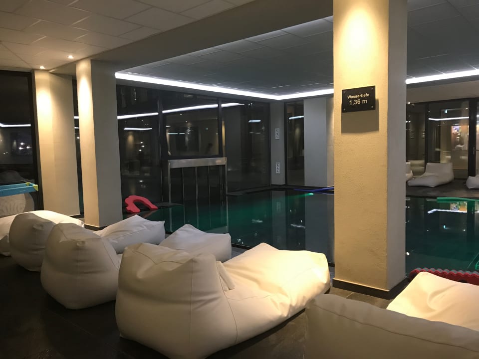 Pool ULRICHSHOF Nature · Family · Design