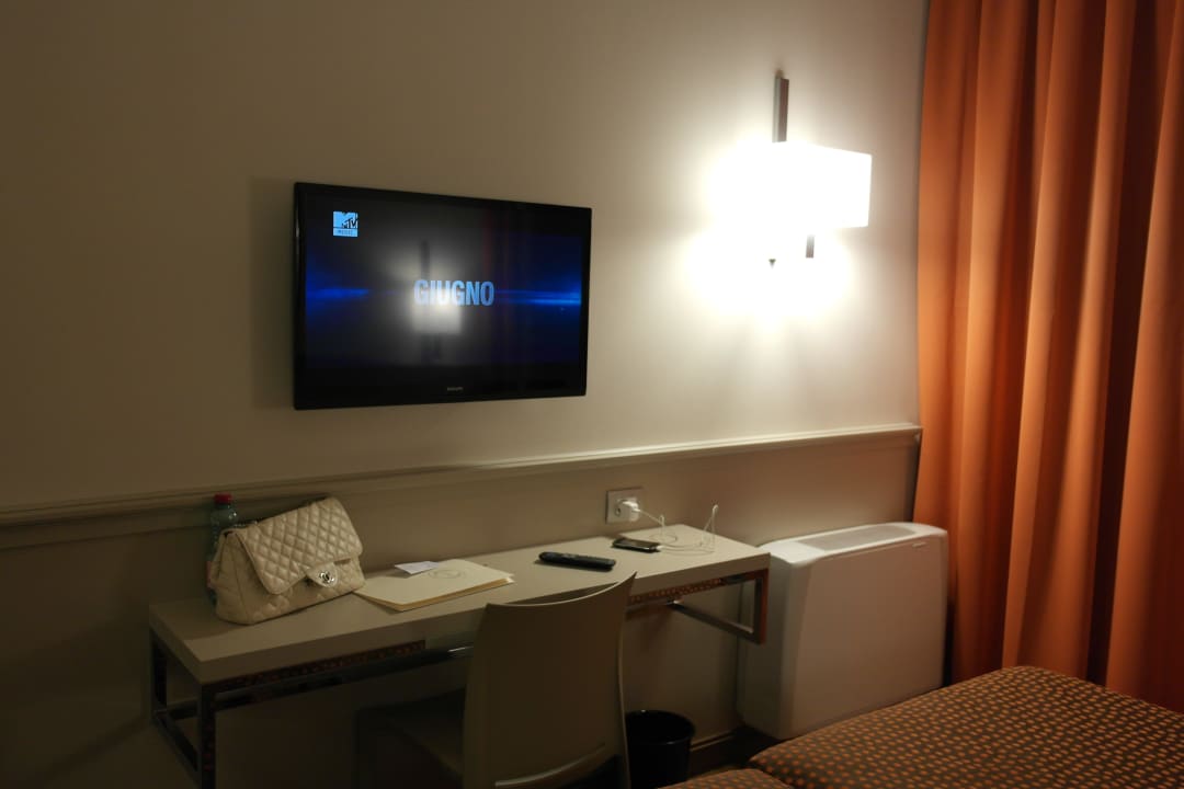 Fernseher Grand Hotel Fleming