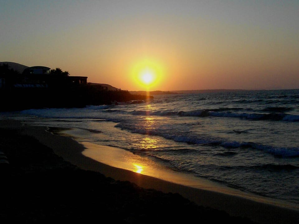 Sonnenuntergang Kernos Beach Hotel & Bungalows