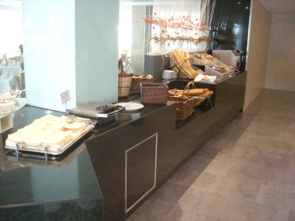 Morgenbuffet Iberostar Waves Playa de Muro