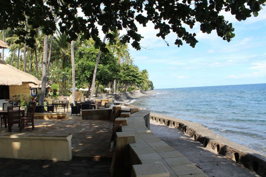Beachview Alam Anda Ocean Front Resort & Spa