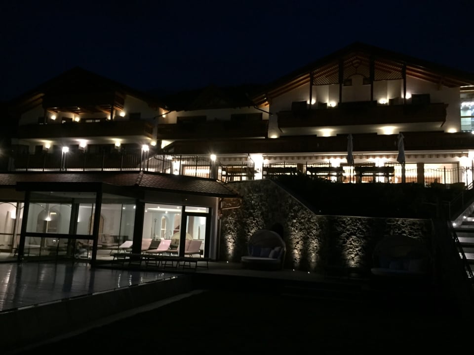 Außenansicht Hotel Roßlaufhof