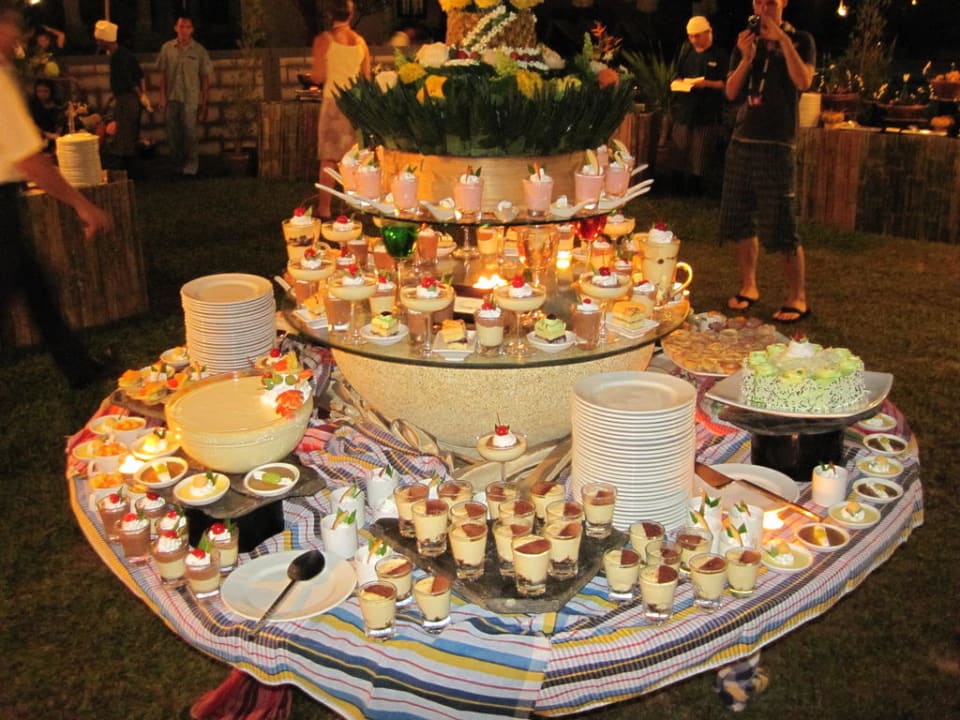 Dessert Loy Krathong Fest La Flora Khao Lak