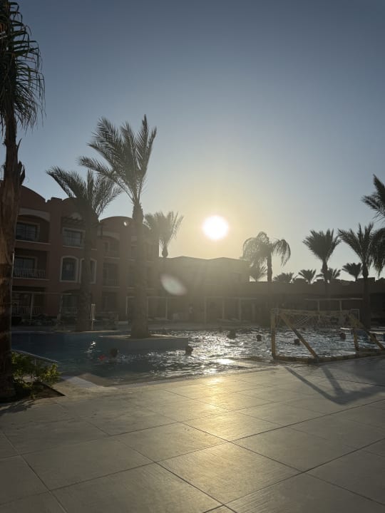 Pool Jaz Dar EL Madina