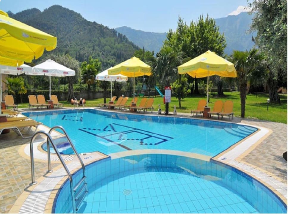 Pool Hotel Ariadni
