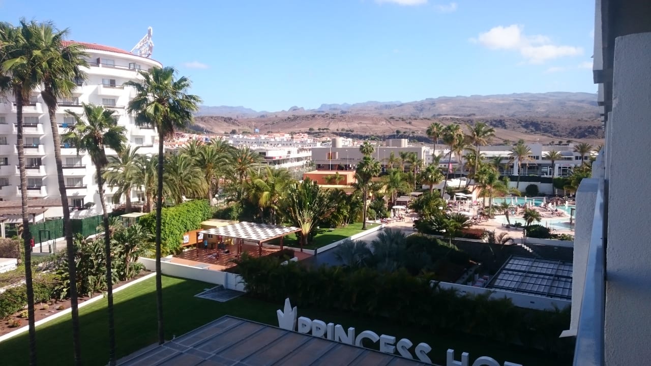 Vom Hotelzimmer auf die Landseite Gran Canaria Princess