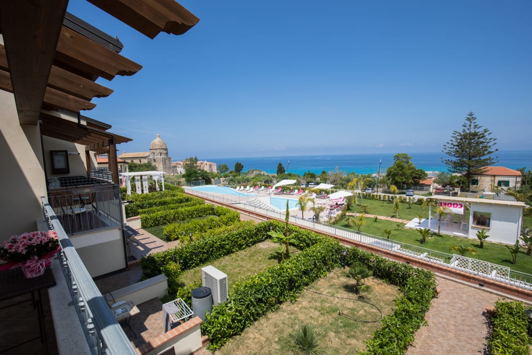 Gartenanlage Sentido Michelizia Tropea Resort