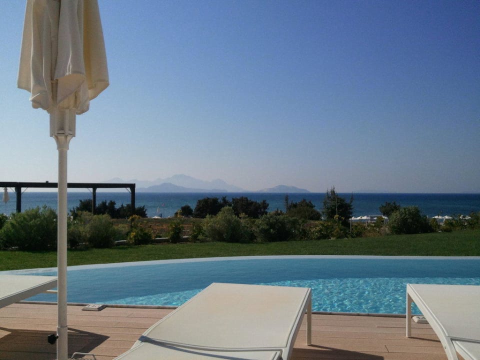 Pool Atlantica Belvedere Resort