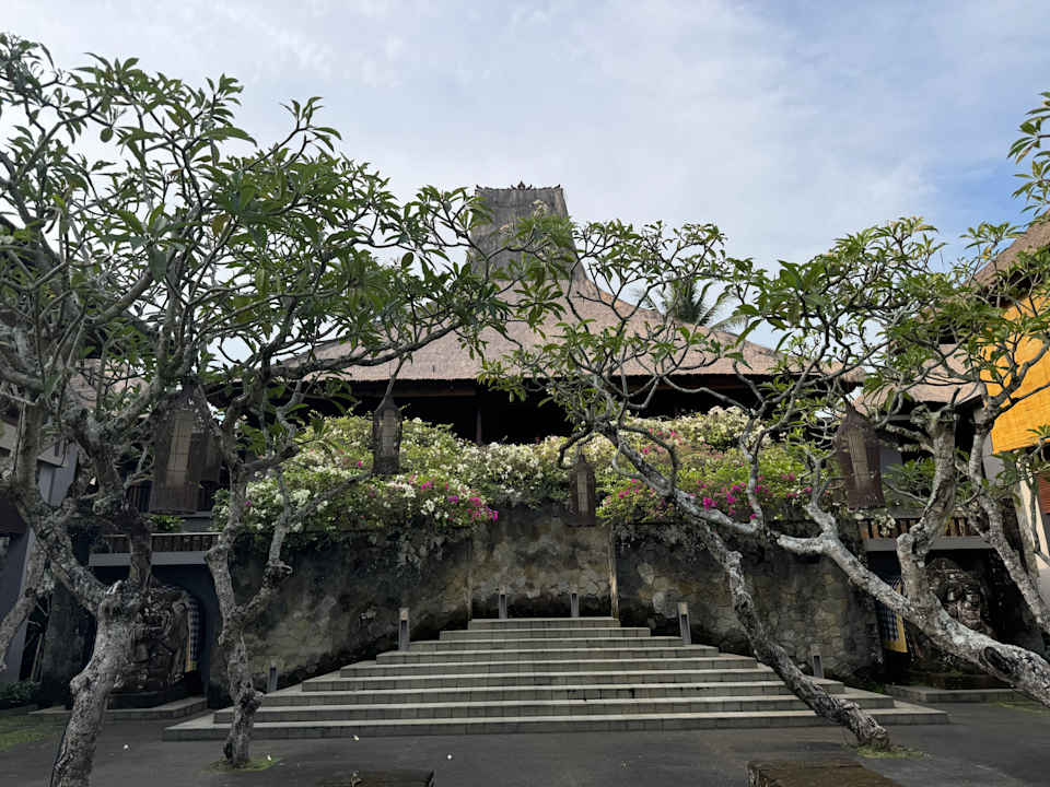 Außenansicht Maya Ubud Resort & Spa Bali