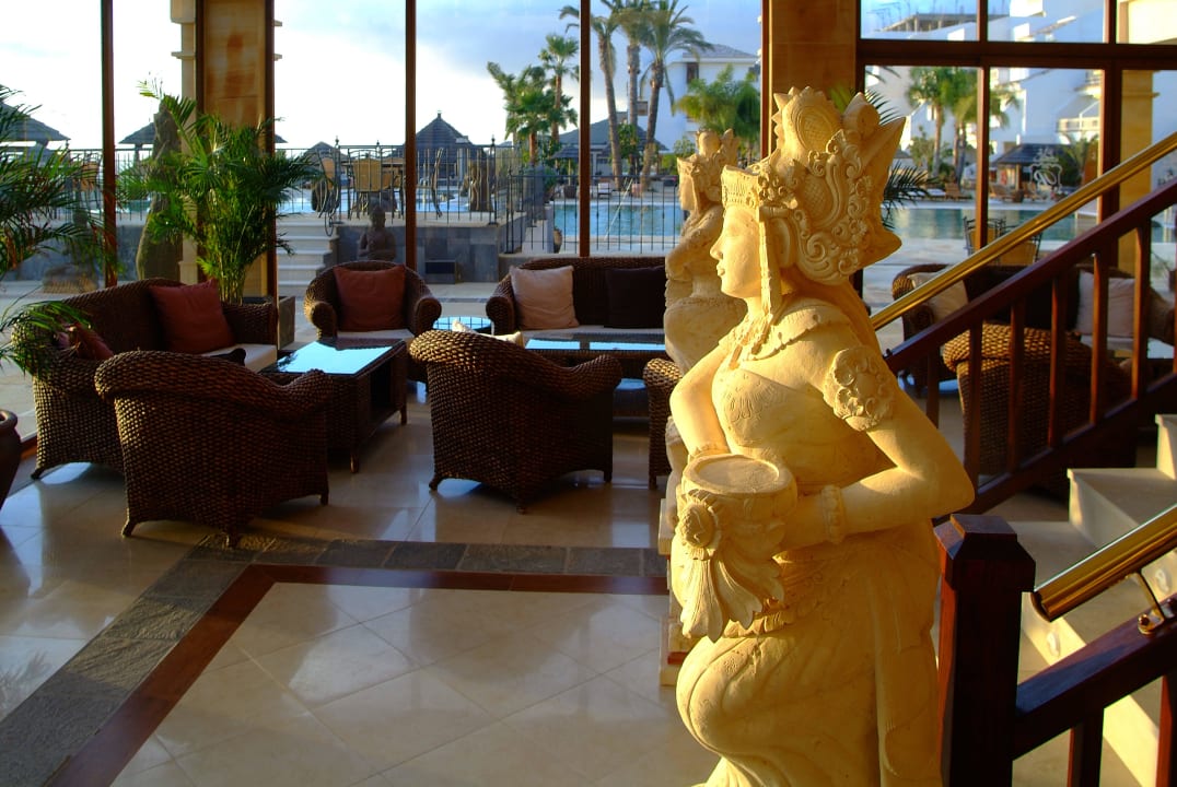 Lobby Hotel Regency Club