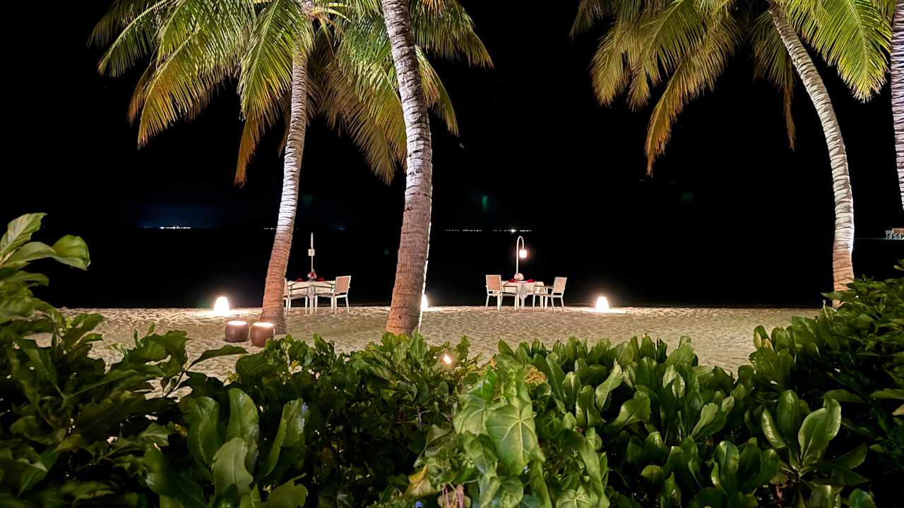 Strand Vilamendhoo Island Resort & Spa