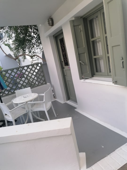 Außenansicht Hotel Nissia Kamares