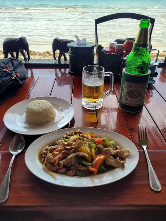 Gastro Hotel New Hut Bungalows