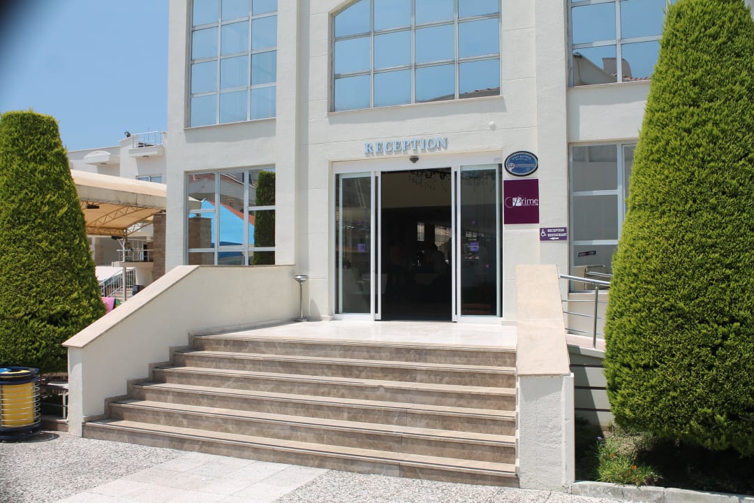 Eingang Rezeption Dream Family Club