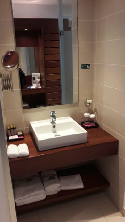 Zimmer Napa Mermaid Hotel & Suites