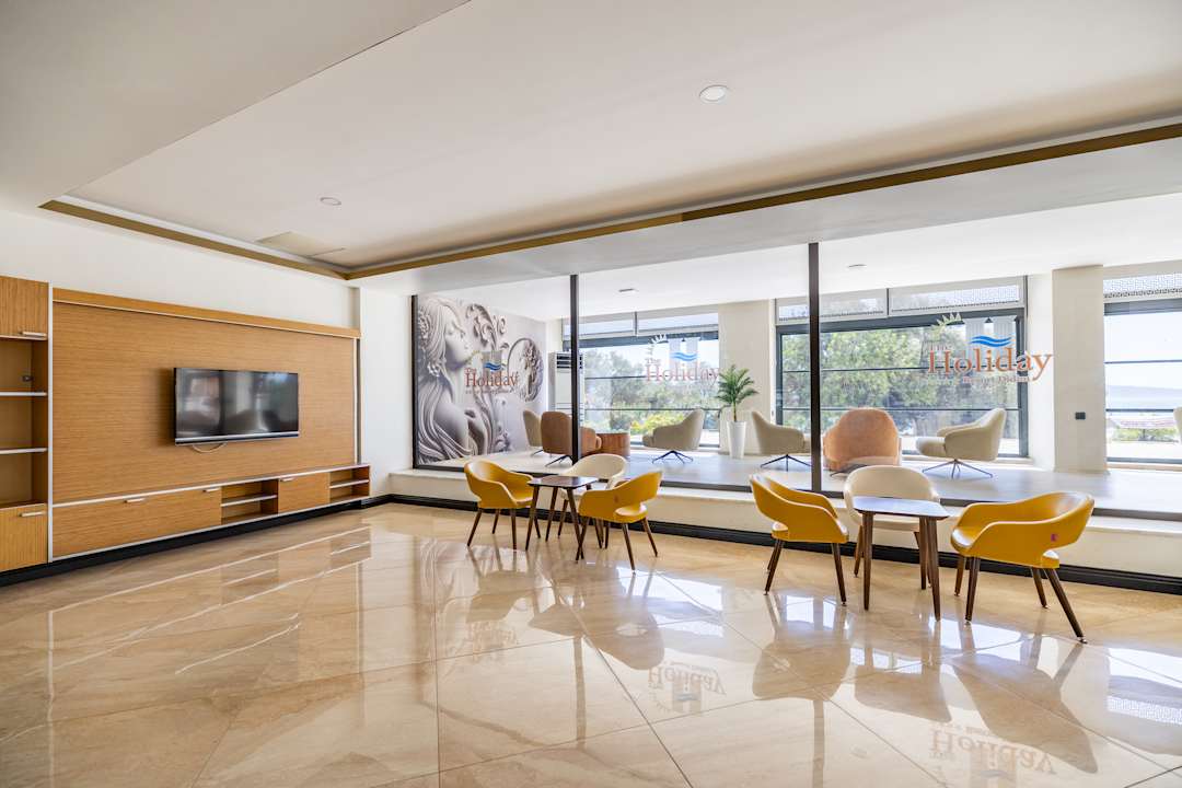 Lobby Hotel The Holiday Resort