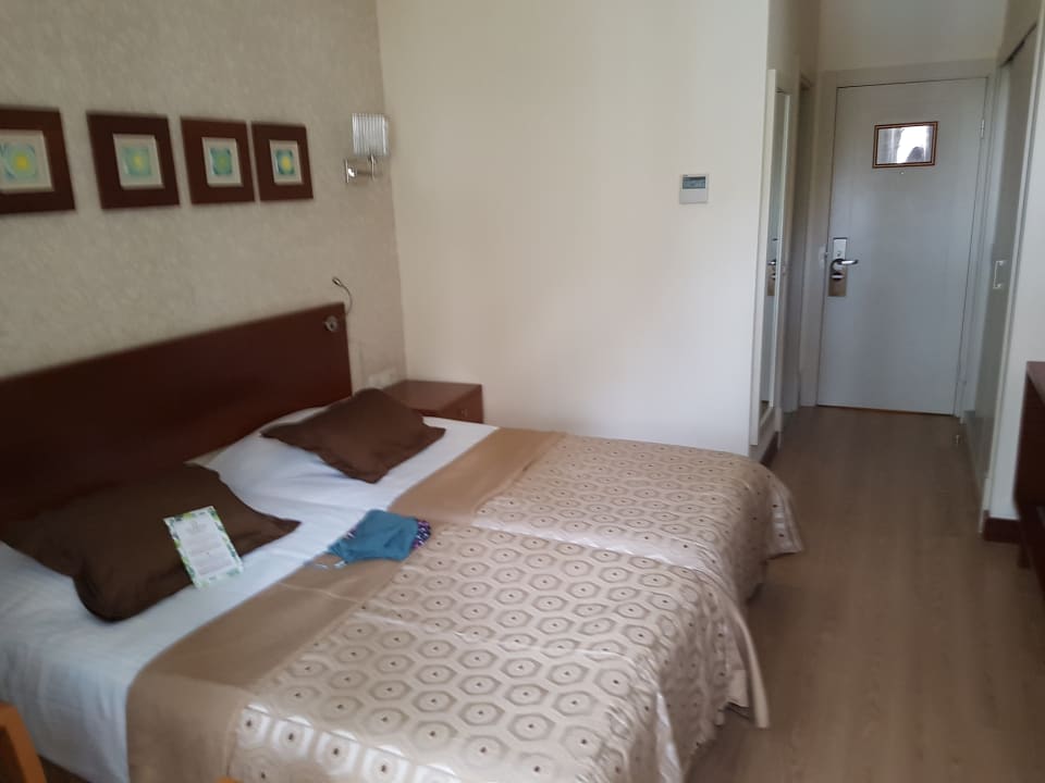 Zimmer Side Star Beach