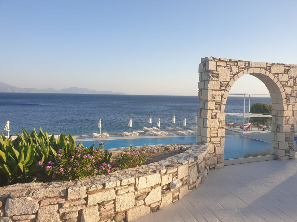 Ausblick Dimitra Beach Hotel & Suites