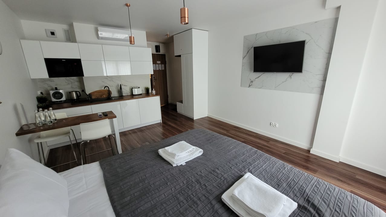 Zimmer SKY APARTMENTS POZNAŃ