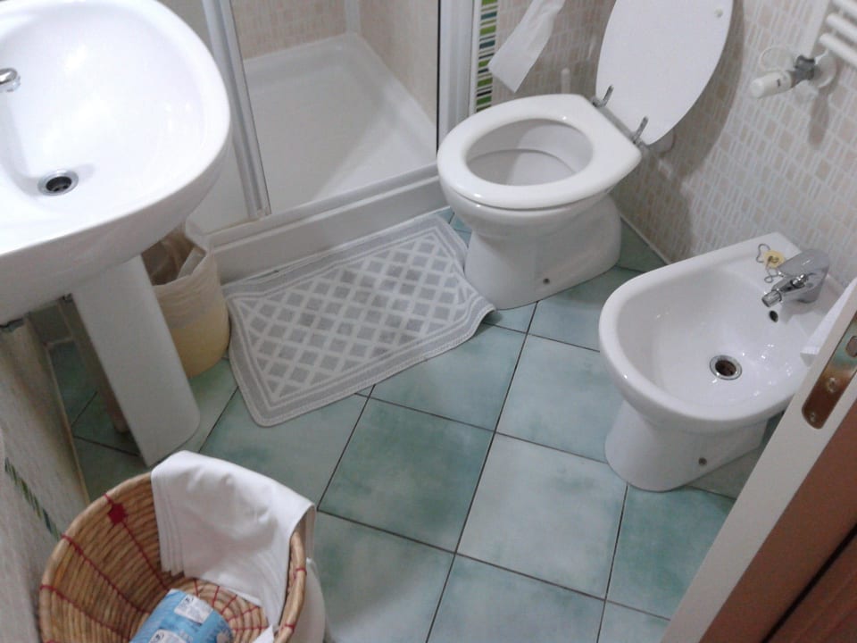 Bad mit WC und Bidet Hotel Antigo Trovatore