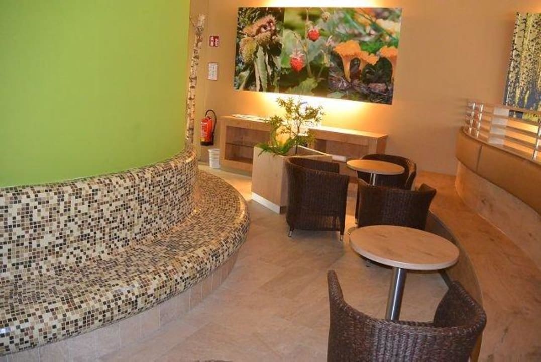 Eine der Ruhezonen JUFA Hotel Bruck an der Mur