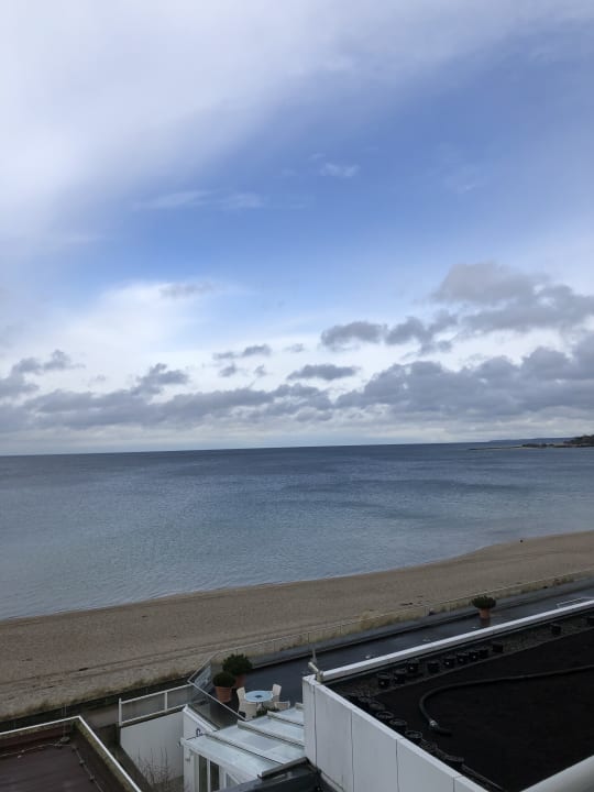 Strand Hotel Bellevue