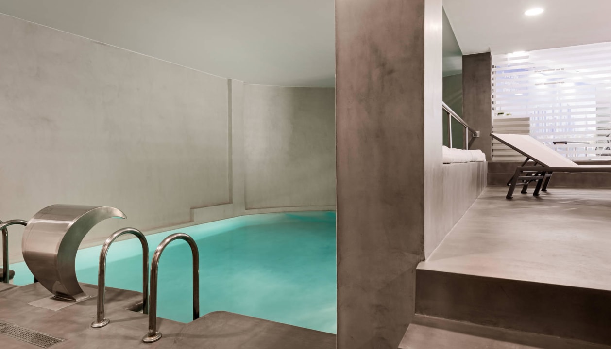 SPA NH Valencia Las Artes