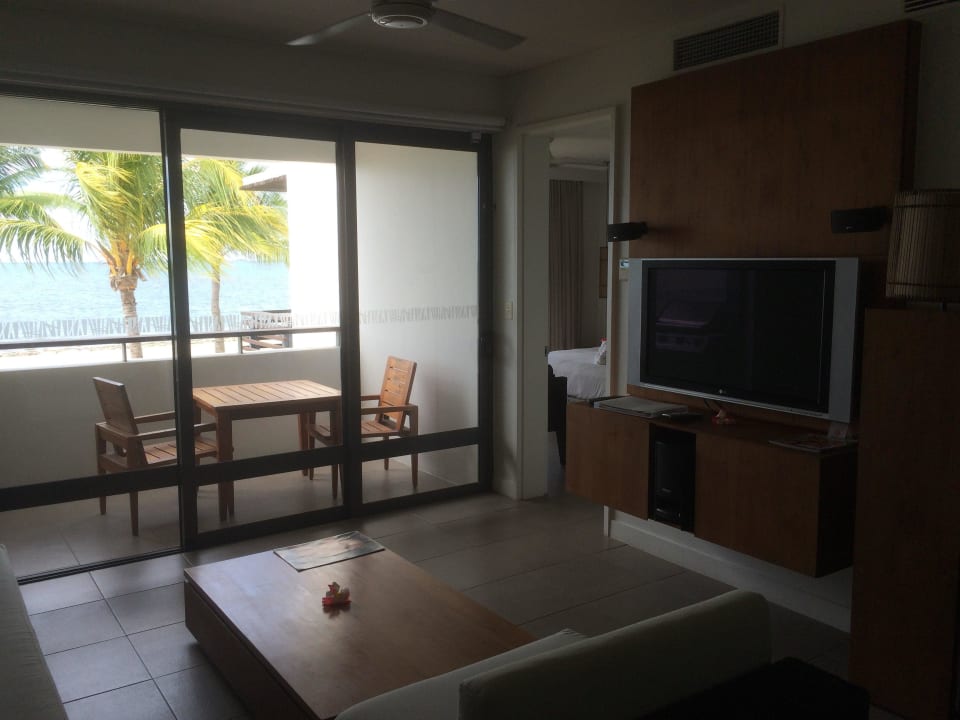 Wohnzimmer mit Balkon Hilton Fiji Beach Resort and Spa