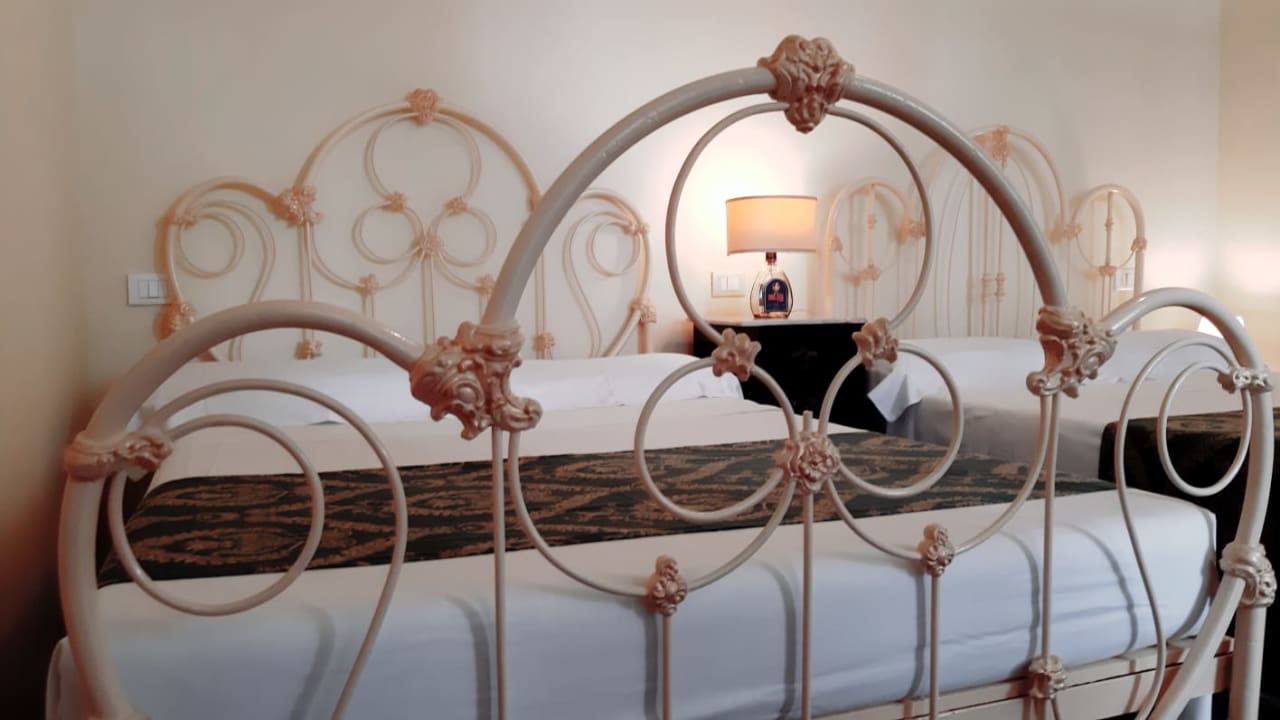 Zimmer Suite Florencia
