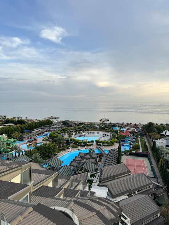 Pool Limak Lara Deluxe Hotel & Resort