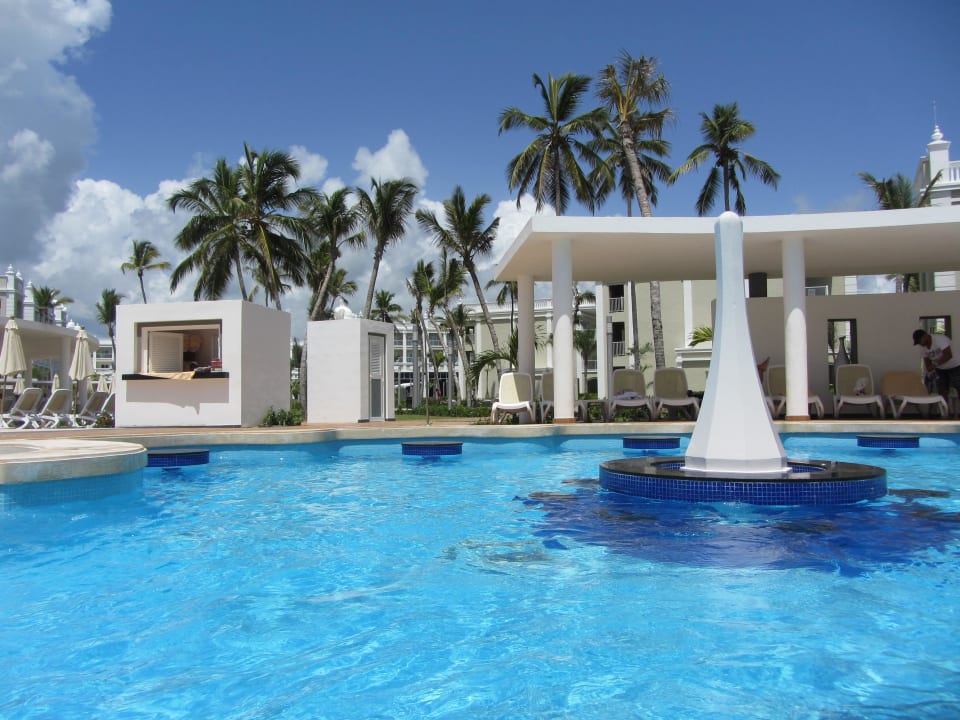 Blick von der Poolbar Hotel Riu Palace Bavaro