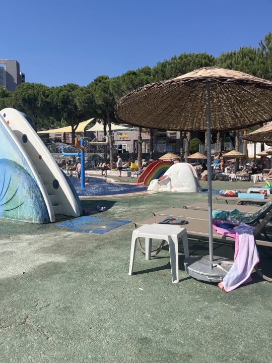 Pool Aria Claros Beach & Spa Resort