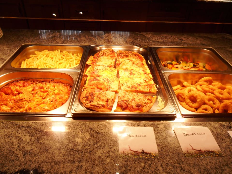 Buffet abends (kleiner Teil!) Hotel DIE SONNE