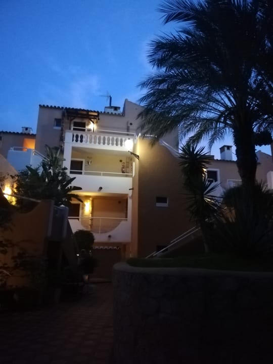 Außenansicht Hotel Aldea Cala Fornells 2
