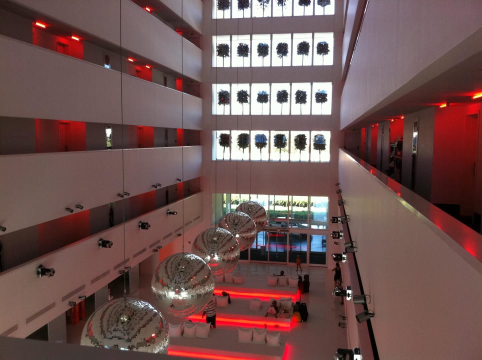 Blick in die Lobby Hotel SU & Aqualand