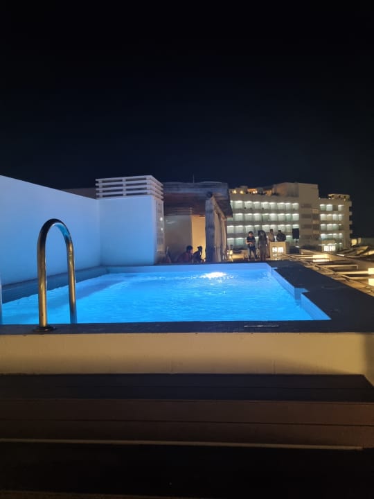 Pool HM Balanguera Beach