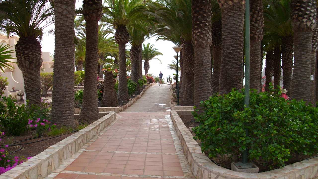 Zum Strand SBH Monica Beach Resort