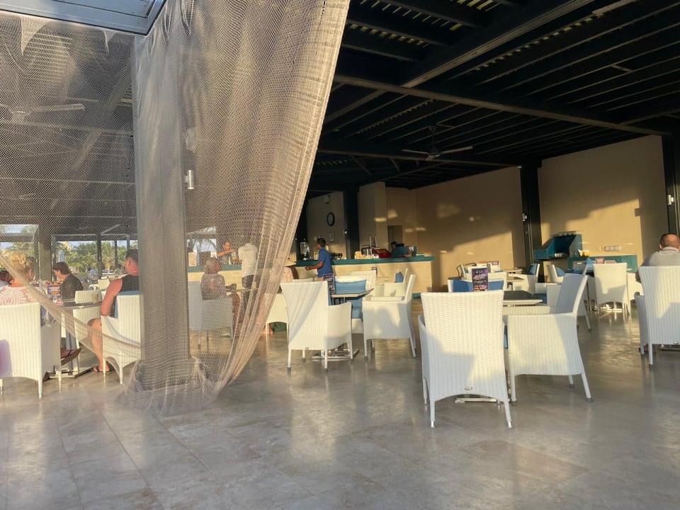 Gastro Salalah Rotana Resort